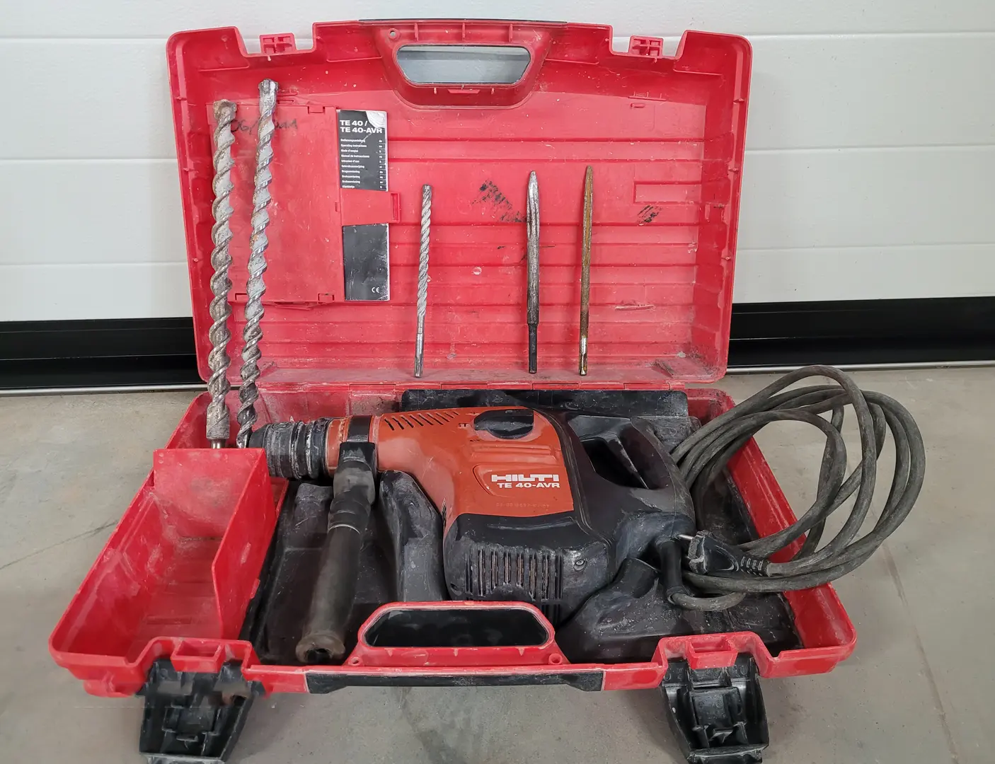 Stemm- und Bohrmaschine